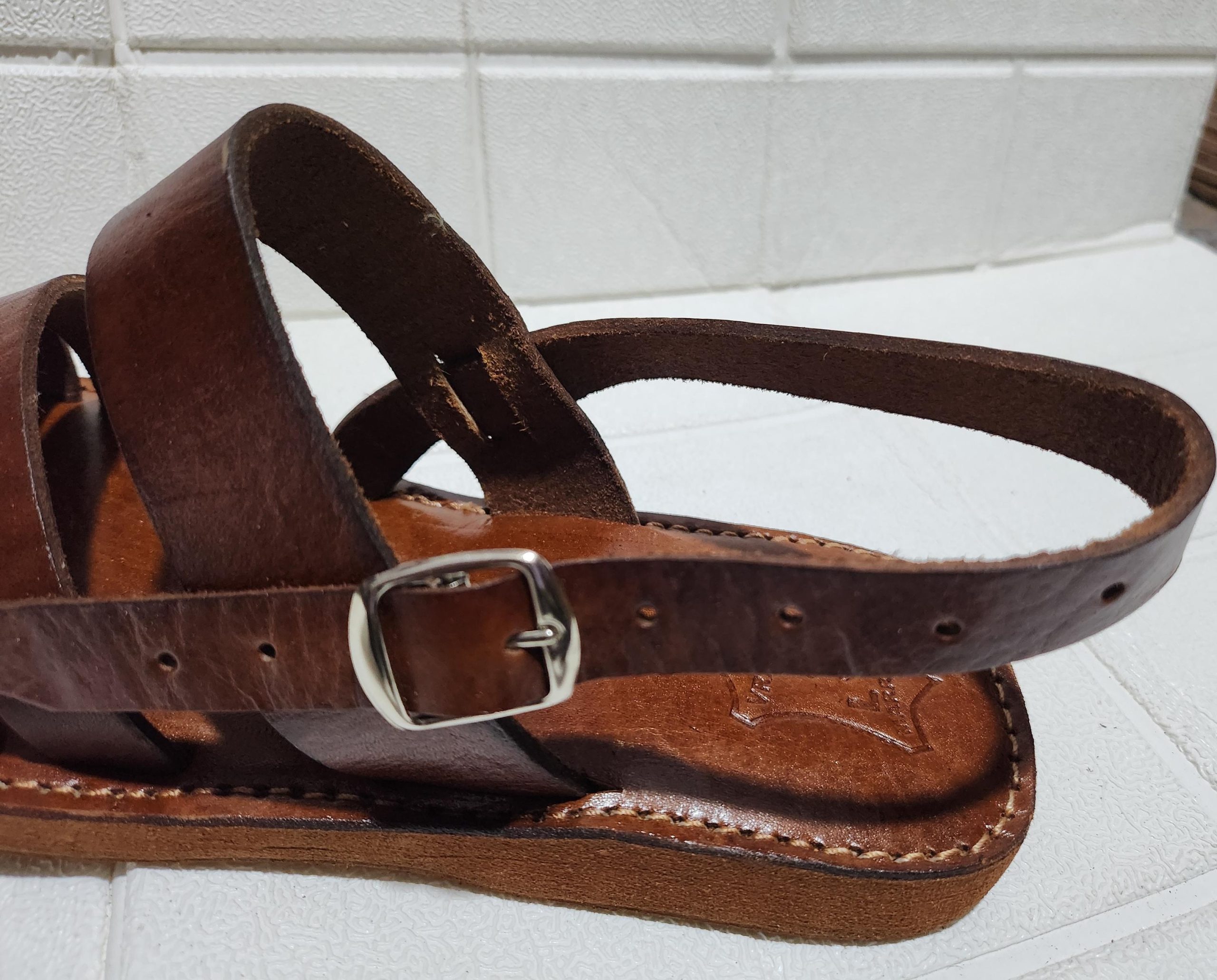 Moroccan Men’s Leather Sandals – Handmade Brown Buckle Sandals With Triple Strap, Comfortable Rubber Sole, Traditional Moroccan Summer Shoes