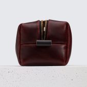 Leather Dopp Kit Bag In Horween Burgundy Chromexcel